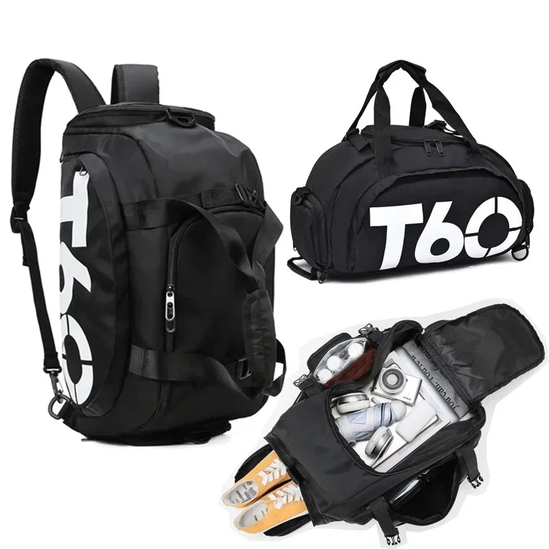 mochila preta multifuncional de boxe, mostra os detalhes da mochila aberta para ver a quantidade de itens que ela suporta 